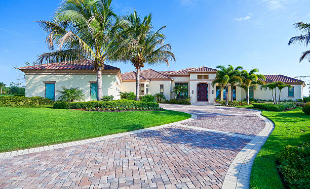 Best Driveway Pavers Near Me  in Hartford, MI